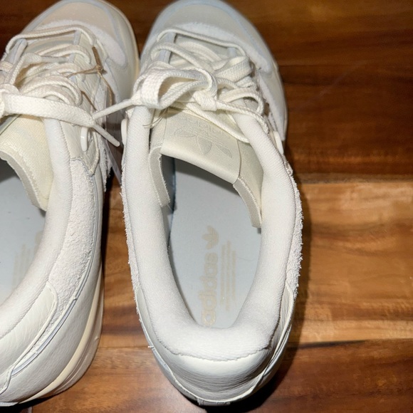 SOLD❗️- Adidas Rivalry 86 Low Off White/Orbit Grey IE7139 - Size 12.5 - Picture 10 of 16
